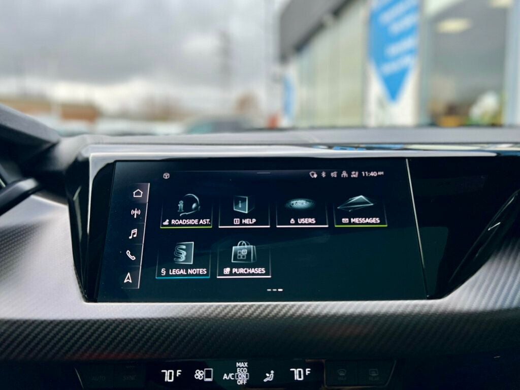 2022 Audi RS e-tron GT quattro - 22948405 - 25