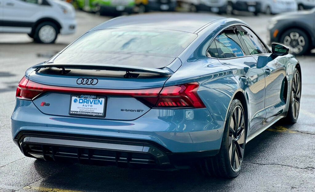 2022 Audi RS e-tron GT quattro - 22948405 - 41