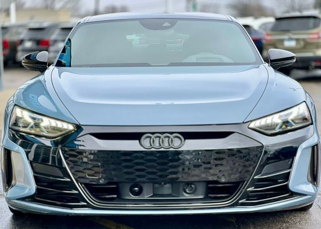 2022 Audi RS e-tron GT quattro - 22948405 - 6