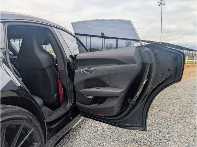 2022 Audi RS e-tron GT quattro - 22933343 - 11