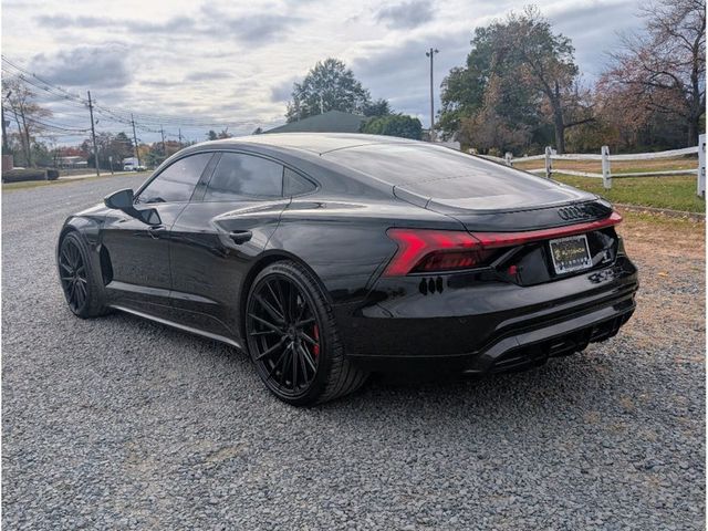 2022 Audi RS e-tron GT quattro - 22933343 - 4