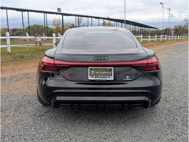 2022 Audi RS e-tron GT quattro - 22933343 - 5