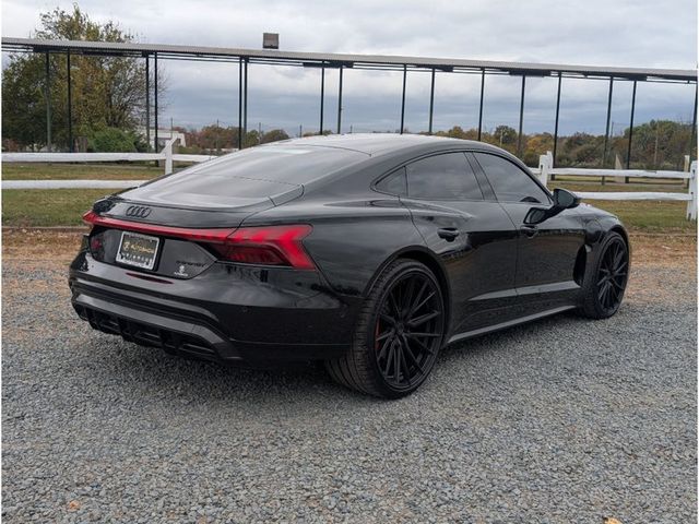 2022 Audi RS e-tron GT quattro - 22933343 - 6