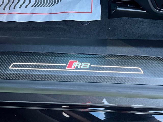 2022 Audi RS e-tron GT quattro - 23054602 - 11