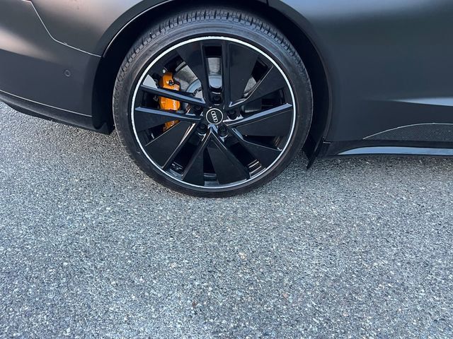 2022 Audi RS e-tron GT quattro - 23054602 - 20