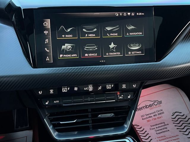 2022 Audi RS e-tron GT quattro - 23054602 - 29