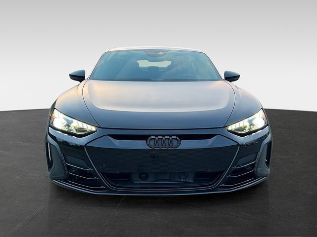 2022 Audi RS e-tron GT quattro - 23054602 - 7