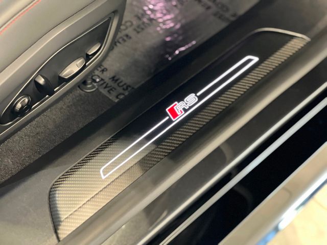 2022 Audi RS e-tron GT quattro - 22834239 - 13