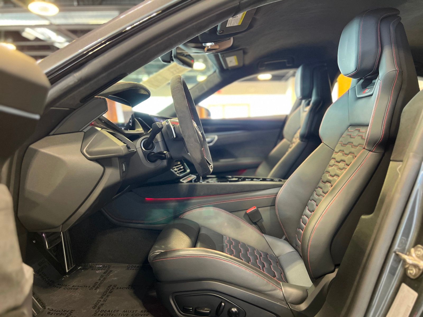 2022 Audi RS e-tron GT Base photo 9