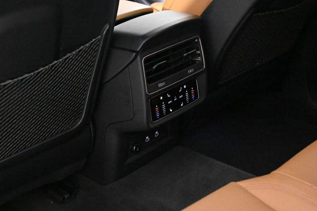 2022 Audi RS Q8 4.0T - 22980551 - 17