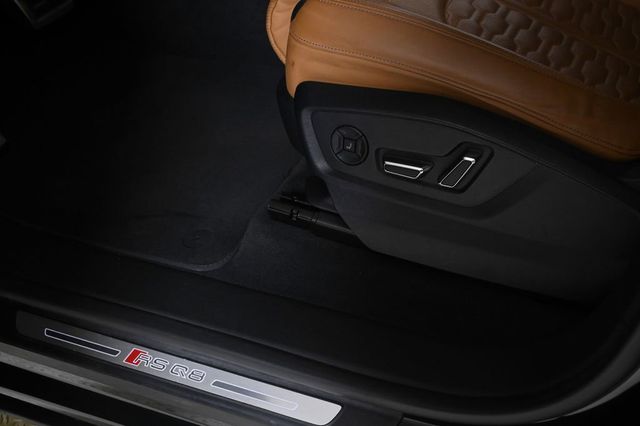 2022 Audi RS Q8 4.0T - 22980551 - 24