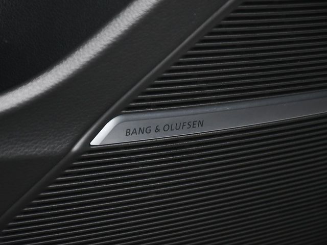 2022 Audi RS Q8 4.0T - 22889499 - 10