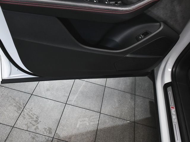 2022 Audi RS Q8 4.0T - 22889499 - 11