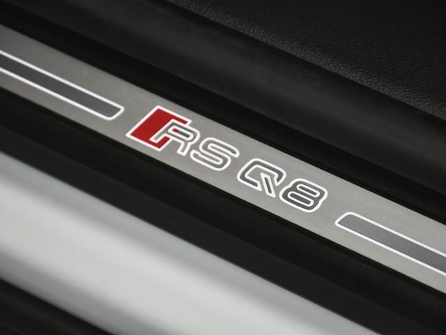 2022 Audi RS Q8 4.0T - 22889499 - 13