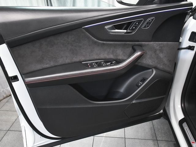 2022 Audi RS Q8 4.0T - 22889499 - 8