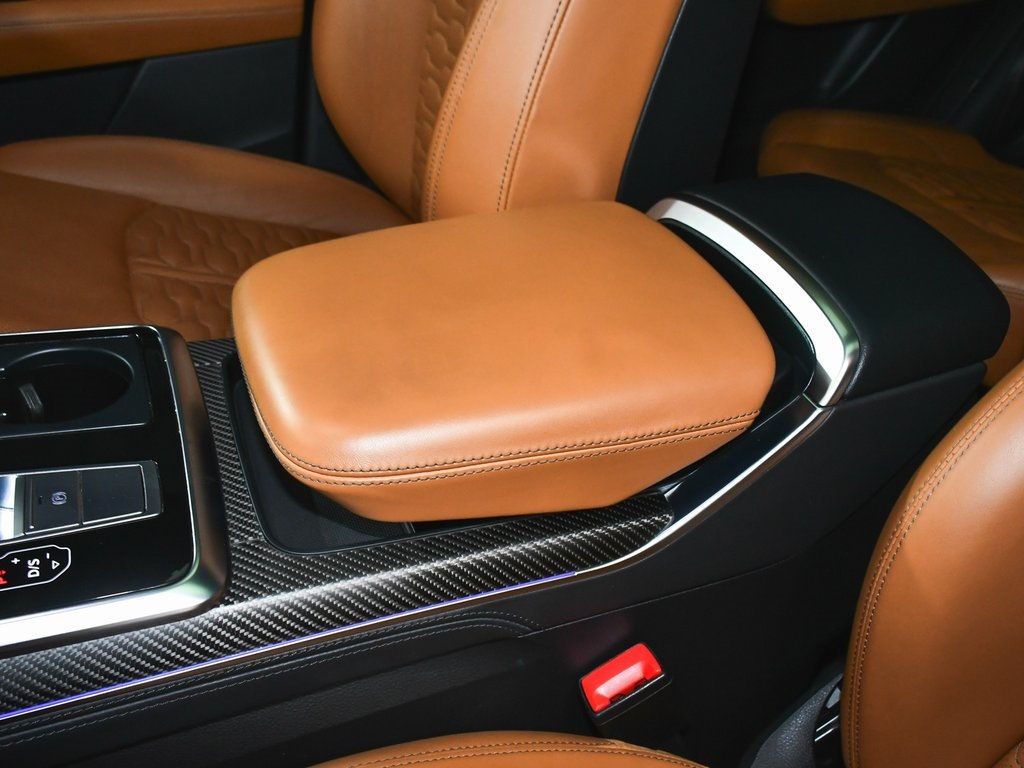 2022 Audi RS Q8 photo 47