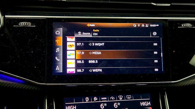 2022 Audi RS Q8 4.0 TFSI quattro with Black Optic, Luxury and Executive Packages - 22974271 - 15