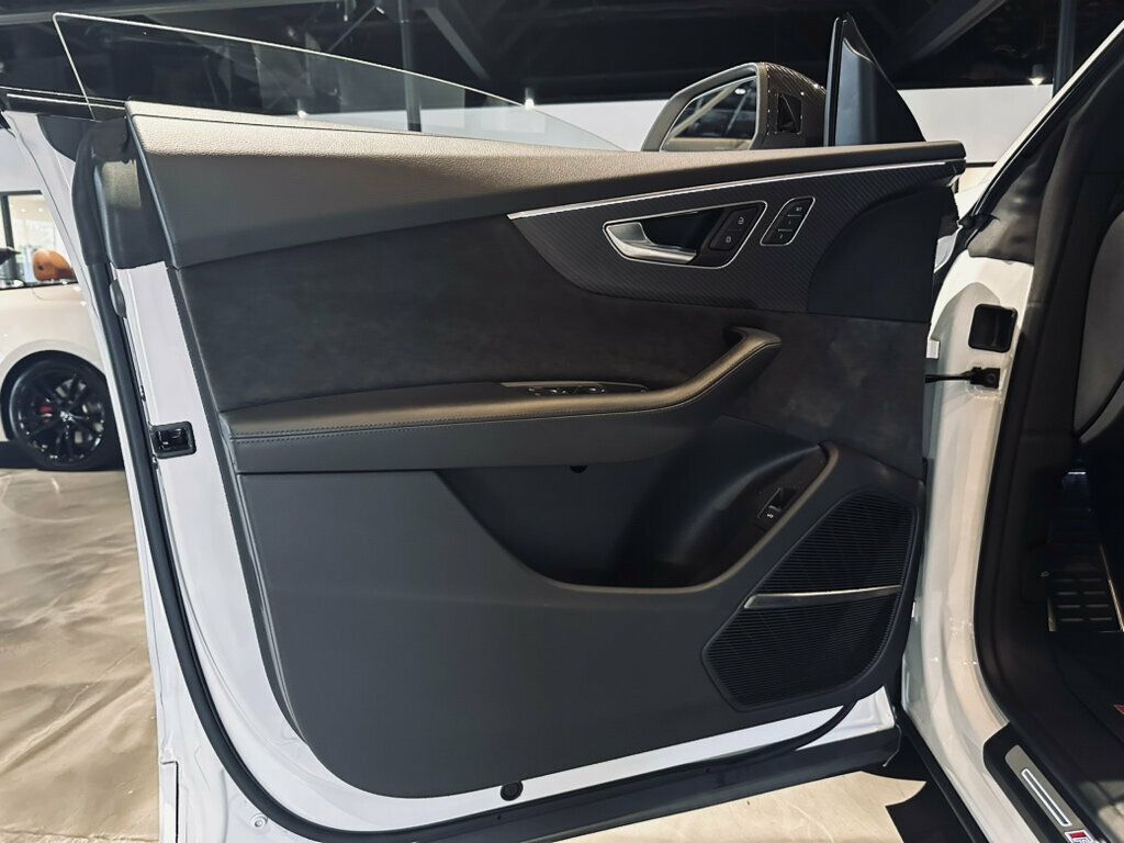 2022 Audi RS Q8 BlackOpticsPkg/CarbonOpticsPkg/Bang&Olufsen/Htd&CldSeats - 23057908 - 9