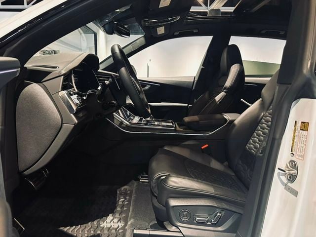 2022 Audi RS Q8 BlackOpticsPkg/CarbonOpticsPkg/Bang&Olufsen/Htd&CldSeats - 23057908 - 10