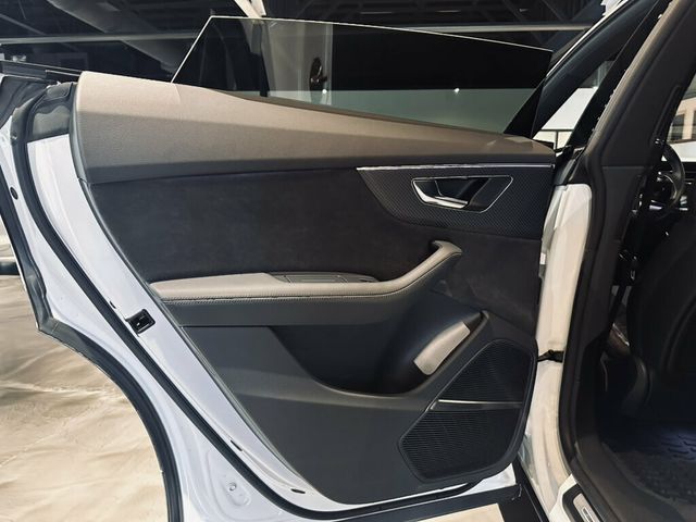 2022 Audi RS Q8 BlackOpticsPkg/CarbonOpticsPkg/Bang&Olufsen/Htd&CldSeats - 23057908 - 18