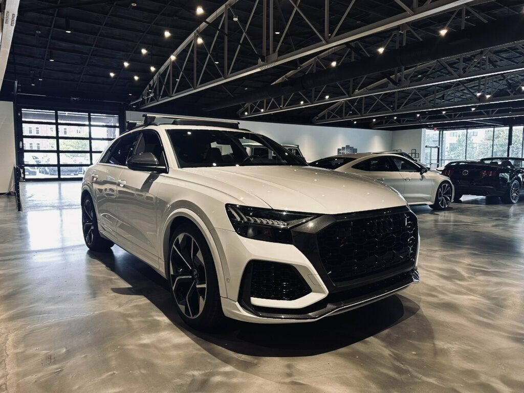 2022 Audi RS Q8 BlackOpticsPkg/CarbonOpticsPkg/Bang&Olufsen/Htd&CldSeats - 23057908 - 6