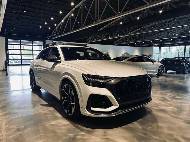2022 Audi RS Q8 BlackOpticsPkg/CarbonOpticsPkg/Bang&Olufsen/Htd&CldSeats - 23057908 - 6