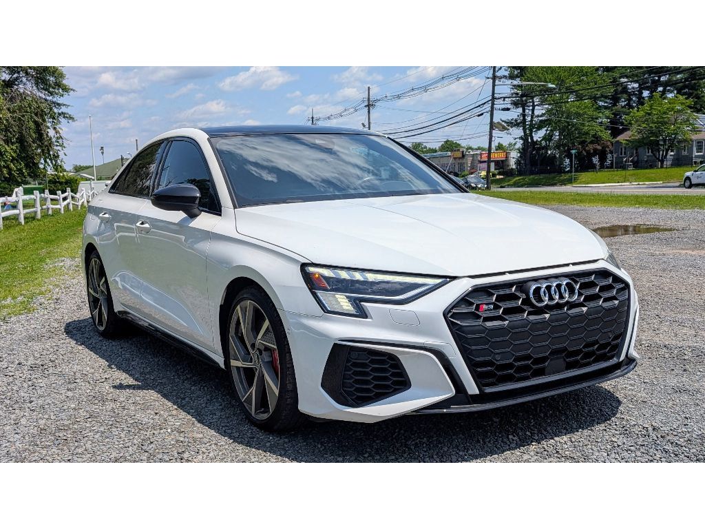 2022 Audi S3 Prestige photo 3