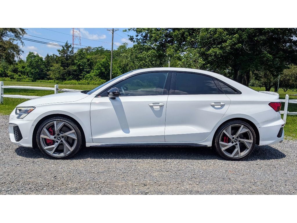 2022 Audi S3 Prestige photo 4