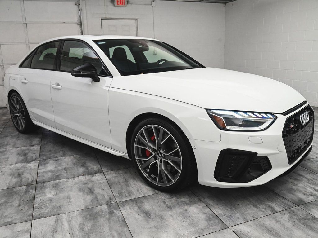 2022 Audi S4 Base Prestige photo 3