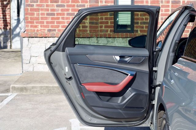 2022 Audi S6 Sedan MSRP$86145/PremiumPlusPkg/S-SportPkg/ExecutivePkg/BlindSpot/NAV - 22968128 - 39