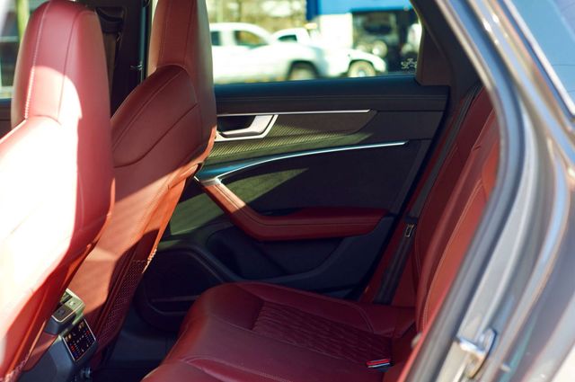 2022 Audi S6 Sedan MSRP$86145/PremiumPlusPkg/S-SportPkg/ExecutivePkg/BlindSpot/NAV - 22968128 - 40