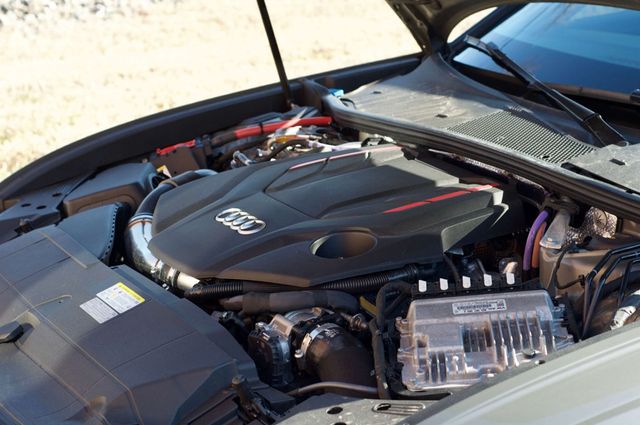 2022 Audi S6 Sedan MSRP$86145/PremiumPlusPkg/S-SportPkg/ExecutivePkg/BlindSpot/NAV - 22968128 - 46