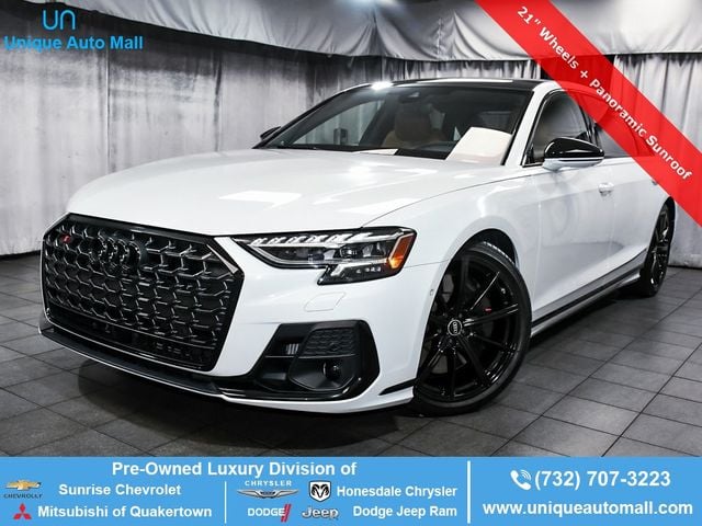 2022 Audi S8 4.0T - 22984599 - 0