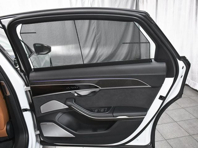 2022 Audi S8 4.0T - 22984599 - 17