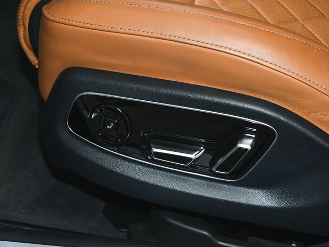 2022 Audi S8 4.0T - 22984599 - 62