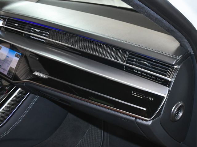 2022 Audi S8 4.0T - 22984599 - 78