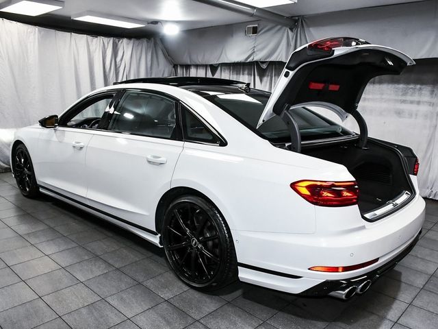 2022 Audi S8 4.0T - 22984599 - 81