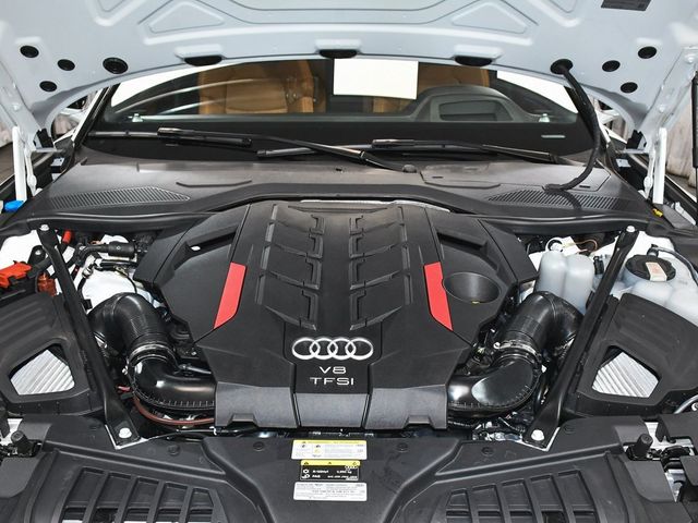 2022 Audi S8 4.0T - 22984599 - 85