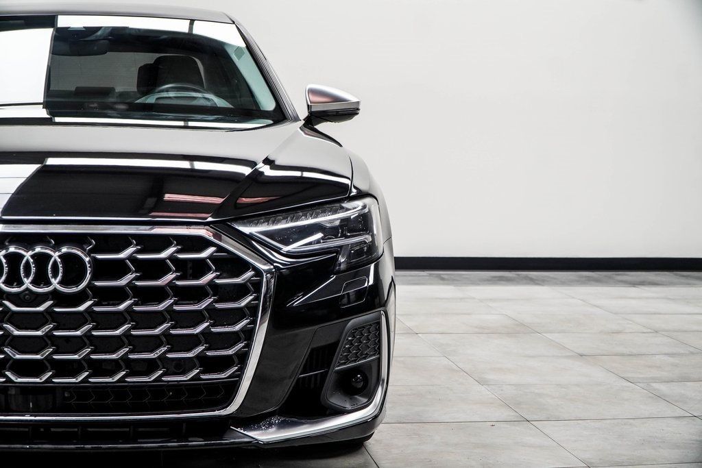 2022 Audi S8 4.0T Quattro photo 4