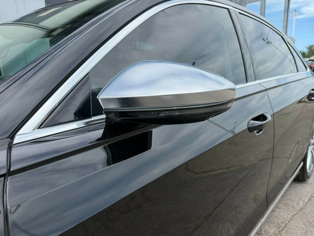 2022 Audi S8 4.0 TFSI - 23074820 - 11