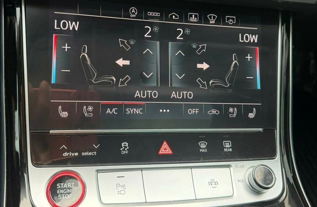 2022 Audi S8 4.0 TFSI - 23074820 - 22