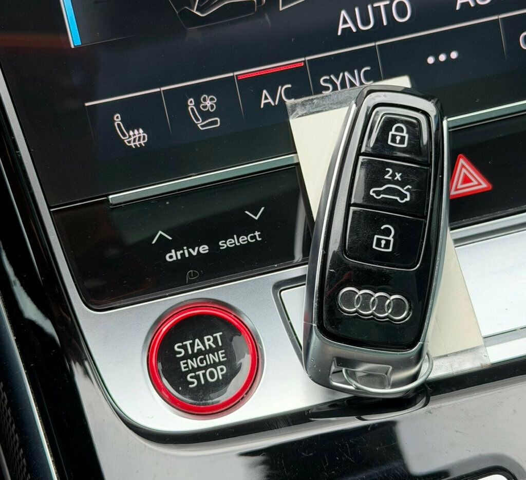 2022 Audi S8 4.0 TFSI - 23074820 - 23