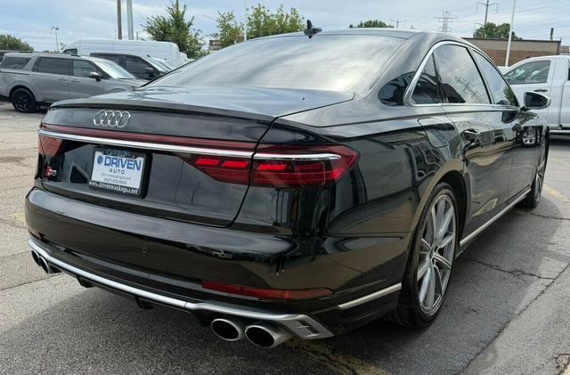 2022 Audi S8 4.0 TFSI - 23074820 - 4