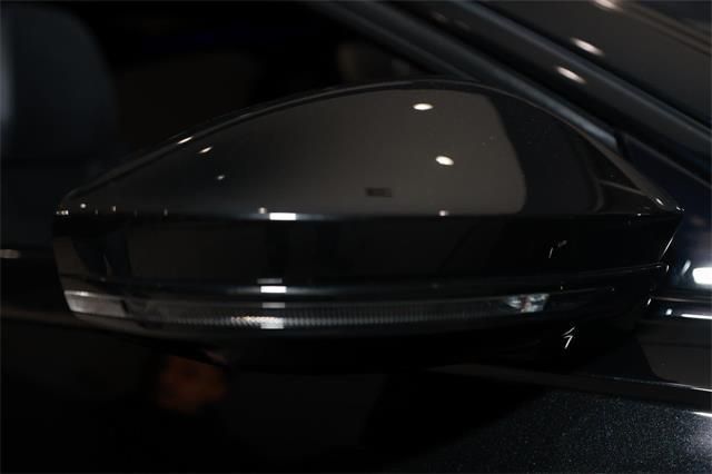 2022 Audi S8 4.0 TFSI - 22980263 - 49