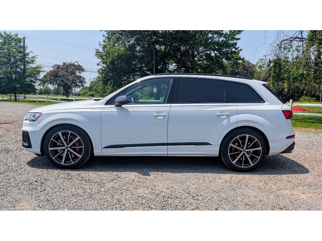 2022 Audi SQ7 Premium Plus photo 4