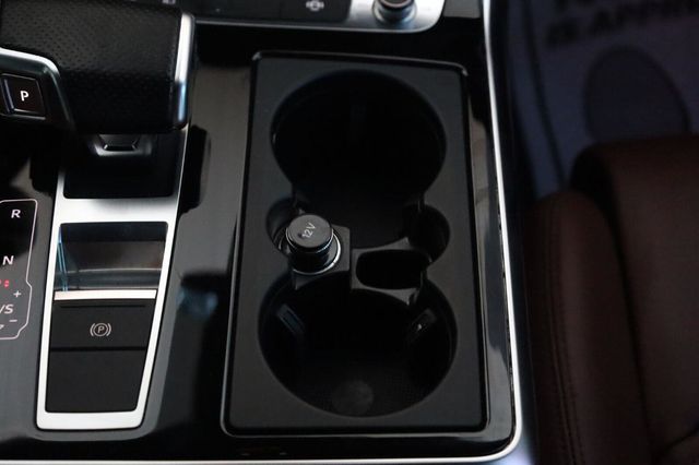2022 Audi SQ8 Premium Plus - 23052442 - 46