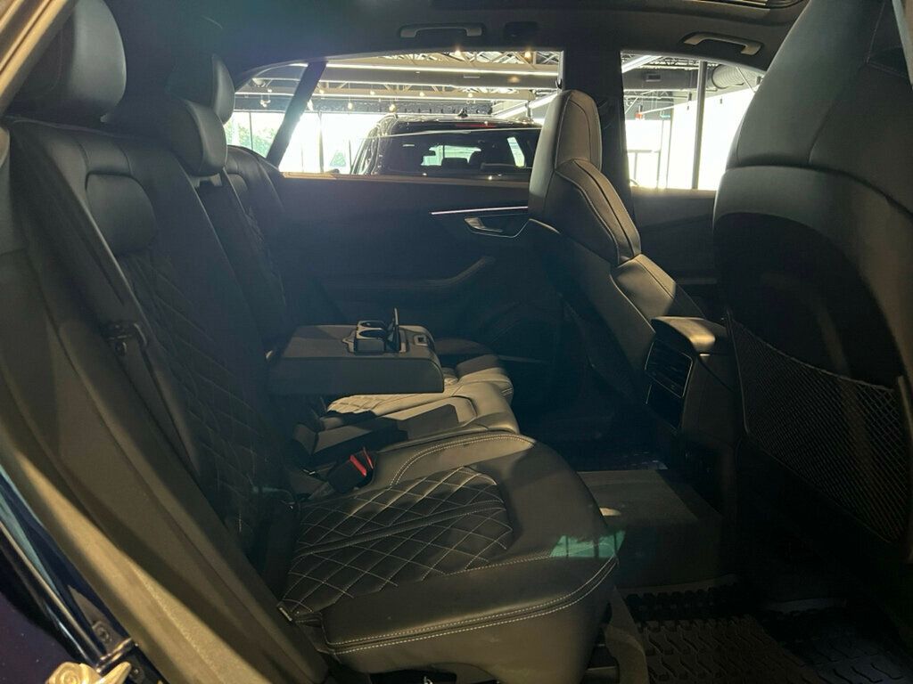 2022 Audi SQ8 PrestigePkg/ExecutivePkg/HeadUpDisplay/SportExhaustKit/PanoRoof - 22892307 - 28