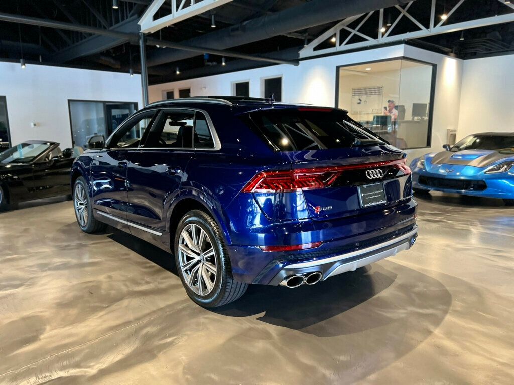 2022 Audi SQ8 Prestige photo 3