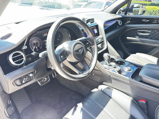 2022 Bentley Bentayga 7-Seat Configuration Mulliner Spec - 23063617 - 14