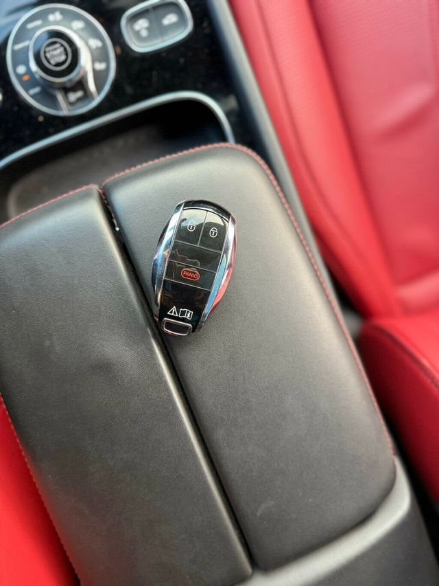 2022 Bentley Bentayga Speed AWD - 22986545 - 24